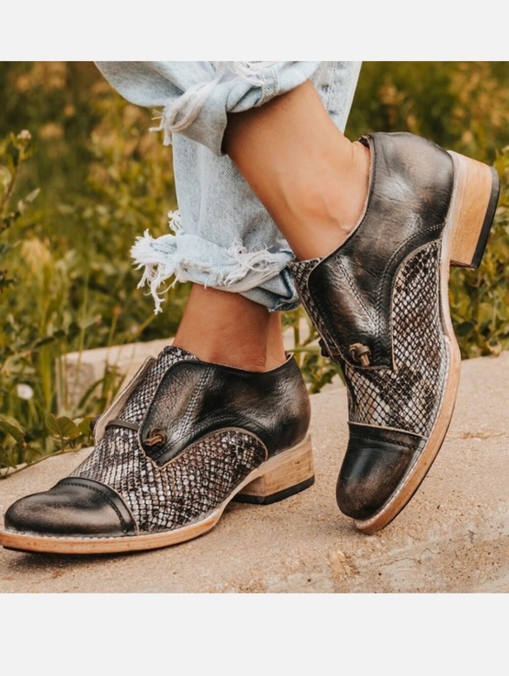 FREEBIRD by Steven Mabel Snakeskin Two Toned Oxford Distressed Shoes 10